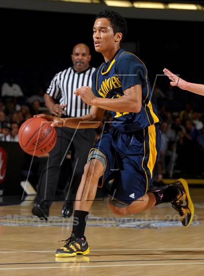 Thumbnail 3 in El Toro vs. Santa Monica (CIF SS D1A Final) photogallery.