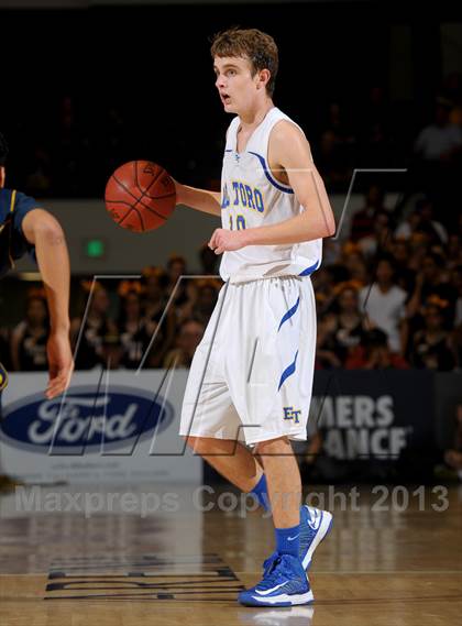 Thumbnail 2 in El Toro vs. Santa Monica (CIF SS D1A Final) photogallery.