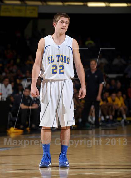 Thumbnail 1 in El Toro vs. Santa Monica (CIF SS D1A Final) photogallery.