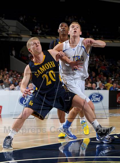 Thumbnail 3 in El Toro vs. Santa Monica (CIF SS D1A Final) photogallery.