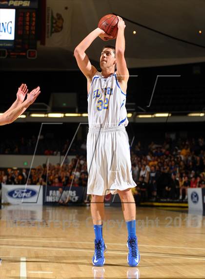 Thumbnail 3 in El Toro vs. Santa Monica (CIF SS D1A Final) photogallery.