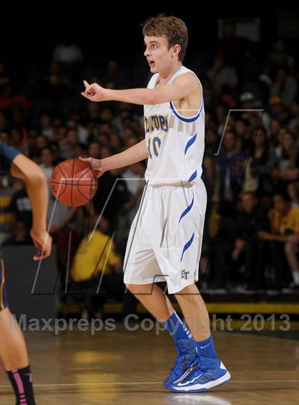 Thumbnail 1 in El Toro vs. Santa Monica (CIF SS D1A Final) photogallery.