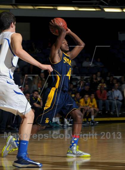 Thumbnail 3 in El Toro vs. Santa Monica (CIF SS D1A Final) photogallery.