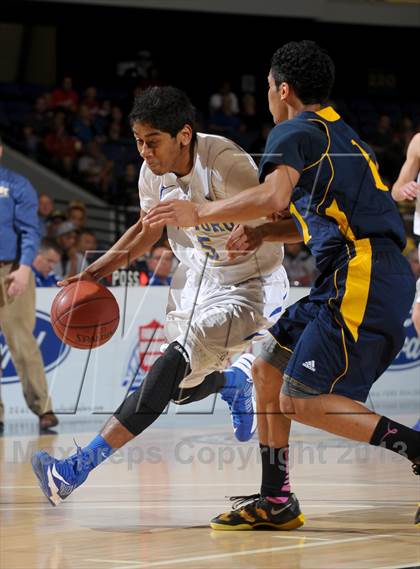 Thumbnail 2 in El Toro vs. Santa Monica (CIF SS D1A Final) photogallery.
