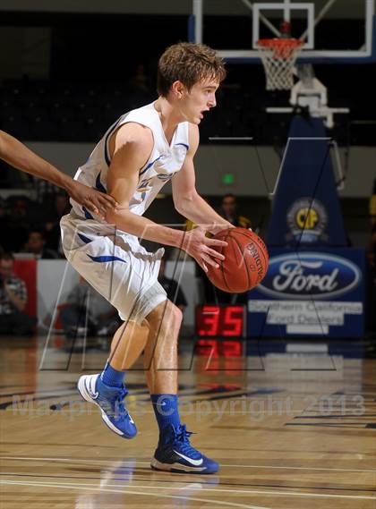 Thumbnail 3 in El Toro vs. Santa Monica (CIF SS D1A Final) photogallery.