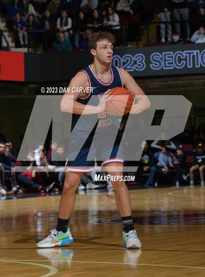 Thumbnail 1 in Valhalla vs. Byram Hills (NYSPHSAA Section 1 Class B Final) photogallery.