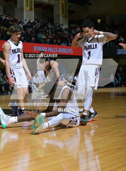Thumbnail 1 in Valhalla vs. Byram Hills (NYSPHSAA Section 1 Class B Final) photogallery.