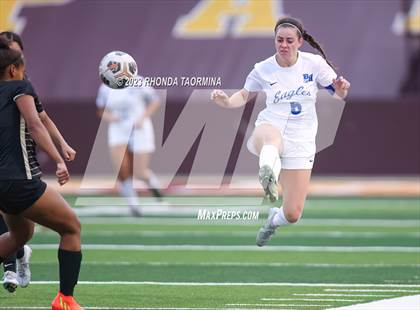 Thumbnail 1 in Barbers Hill vs. Foster (UIL 5A Region 3 & 4 Area) photogallery.