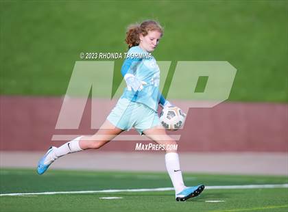 Thumbnail 1 in Barbers Hill vs. Foster (UIL 5A Region 3 & 4 Area) photogallery.