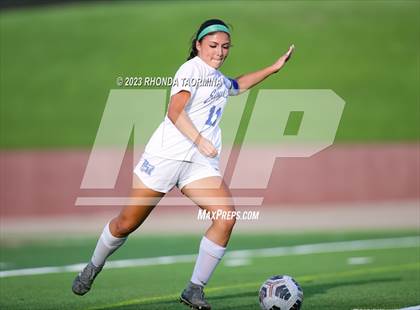 Thumbnail 1 in Barbers Hill vs. Foster (UIL 5A Region 3 & 4 Area) photogallery.
