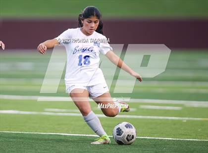 Thumbnail 2 in Barbers Hill vs. Foster (UIL 5A Region 3 & 4 Area) photogallery.