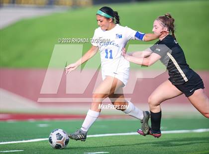 Thumbnail 3 in Barbers Hill vs. Foster (UIL 5A Region 3 & 4 Area) photogallery.