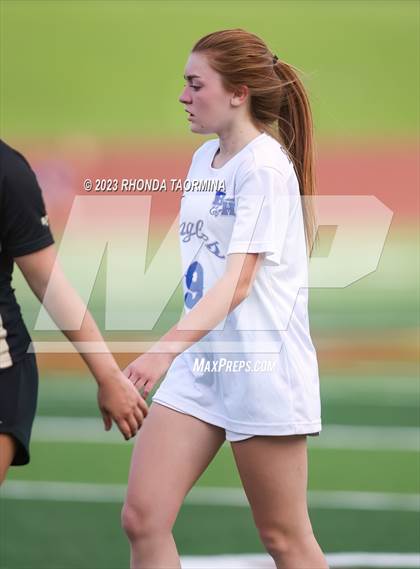 Thumbnail 1 in Barbers Hill vs. Foster (UIL 5A Region 3 & 4 Area) photogallery.