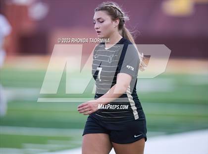 Thumbnail 3 in Barbers Hill vs. Foster (UIL 5A Region 3 & 4 Area) photogallery.