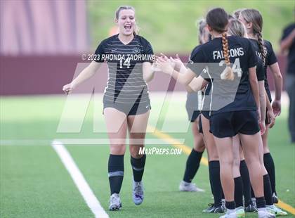 Thumbnail 1 in Barbers Hill vs. Foster (UIL 5A Region 3 & 4 Area) photogallery.