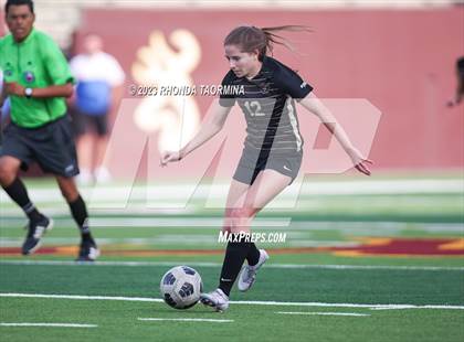 Thumbnail 2 in Barbers Hill vs. Foster (UIL 5A Region 3 & 4 Area) photogallery.
