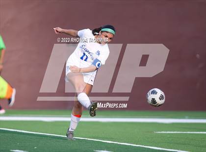 Thumbnail 1 in Barbers Hill vs. Foster (UIL 5A Region 3 & 4 Area) photogallery.