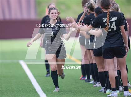 Thumbnail 1 in Barbers Hill vs. Foster (UIL 5A Region 3 & 4 Area) photogallery.