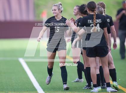 Thumbnail 2 in Barbers Hill vs. Foster (UIL 5A Region 3 & 4 Area) photogallery.