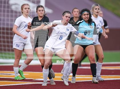 Thumbnail 3 in Barbers Hill vs. Foster (UIL 5A Region 3 & 4 Area) photogallery.