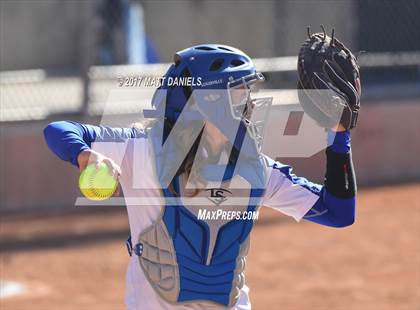 Thumbnail 2 in Legend vs. Fort Collins (CHSAA 5A Region 2 Playoff) photogallery.