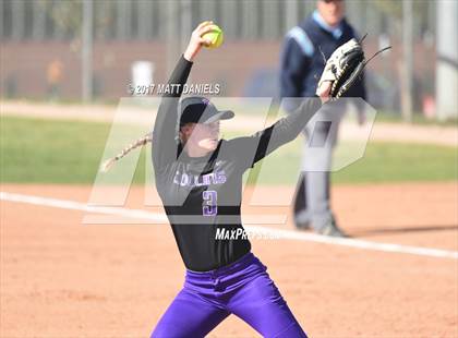 Thumbnail 2 in Legend vs. Fort Collins (CHSAA 5A Region 2 Playoff) photogallery.