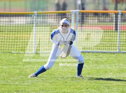 Thumbnail 2 in Legend vs. Fort Collins (CHSAA 5A Region 2 Playoff) photogallery.