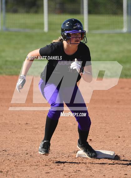 Thumbnail 3 in Legend vs. Fort Collins (CHSAA 5A Region 2 Playoff) photogallery.