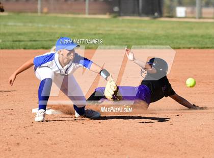 Thumbnail 2 in Legend vs. Fort Collins (CHSAA 5A Region 2 Playoff) photogallery.