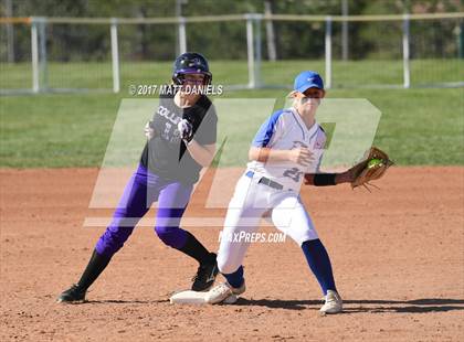 Thumbnail 2 in Legend vs. Fort Collins (CHSAA 5A Region 2 Playoff) photogallery.