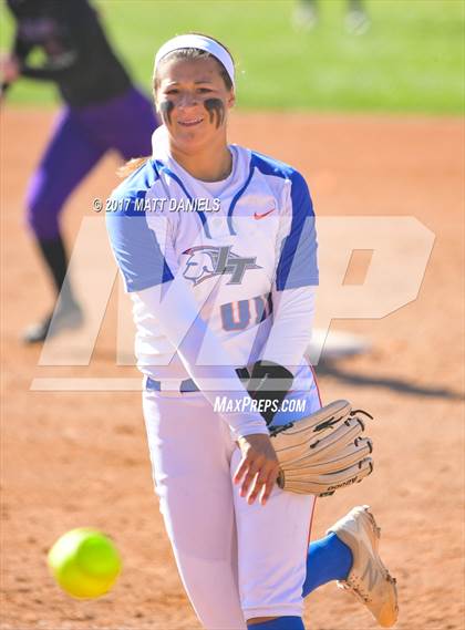 Thumbnail 3 in Legend vs. Fort Collins (CHSAA 5A Region 2 Playoff) photogallery.