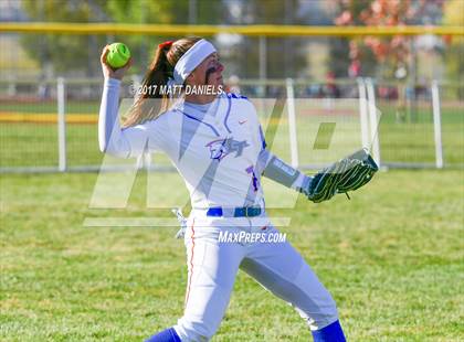 Thumbnail 3 in Legend vs. Fort Collins (CHSAA 5A Region 2 Playoff) photogallery.