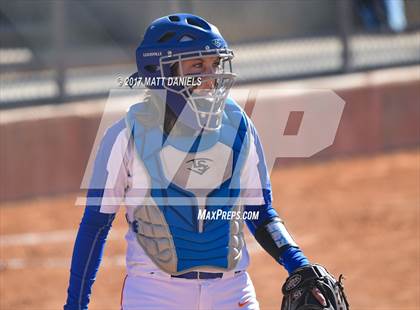 Thumbnail 2 in Legend vs. Fort Collins (CHSAA 5A Region 2 Playoff) photogallery.