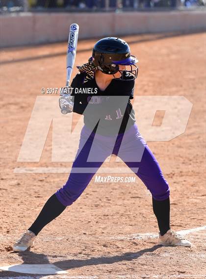 Thumbnail 2 in Legend vs. Fort Collins (CHSAA 5A Region 2 Playoff) photogallery.