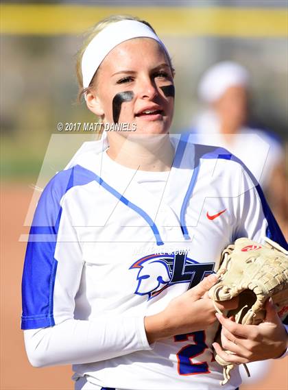 Thumbnail 1 in Legend vs. Fort Collins (CHSAA 5A Region 2 Playoff) photogallery.