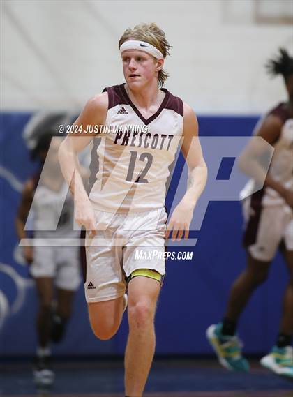 Thumbnail 3 in Prescott vs. Genoa Central (AAA 3A-7 District Tournament) photogallery.