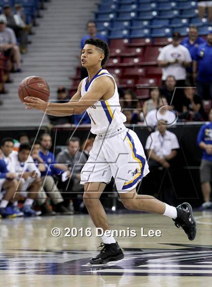 Thumbnail 1 in Long Beach Poly vs. Serra (CIF State D2 Final) photogallery.