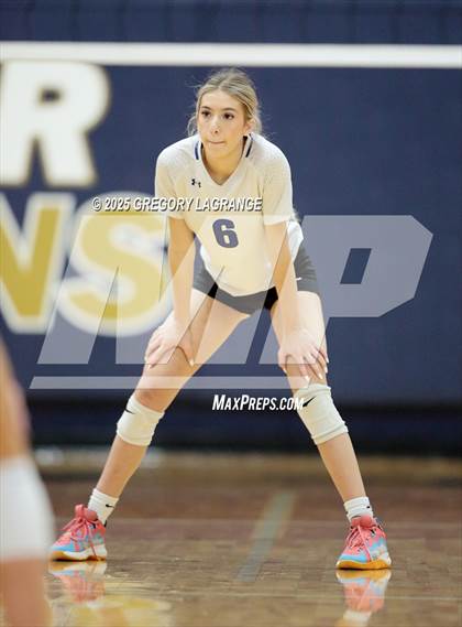 Thumbnail 2 in JV: Byron Nelson vs Keller photogallery.