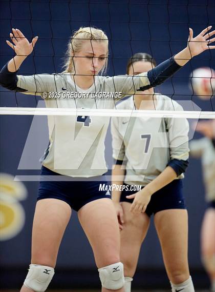 Thumbnail 3 in JV: Byron Nelson vs Keller photogallery.