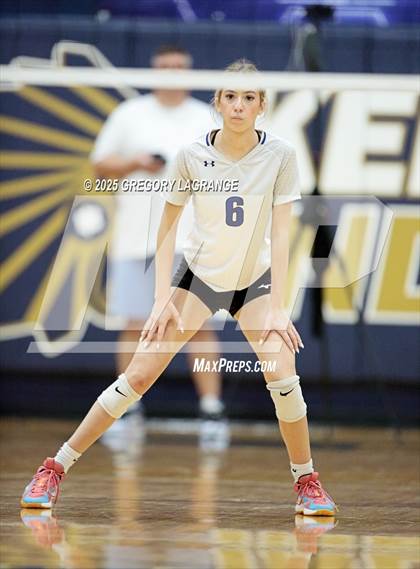 Thumbnail 3 in JV: Byron Nelson vs Keller photogallery.