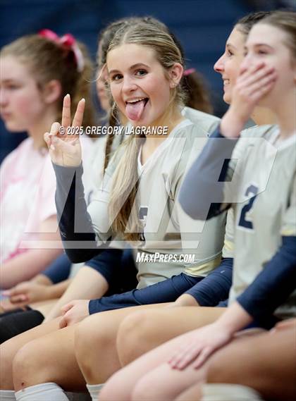 Thumbnail 1 in JV: Byron Nelson vs Keller photogallery.