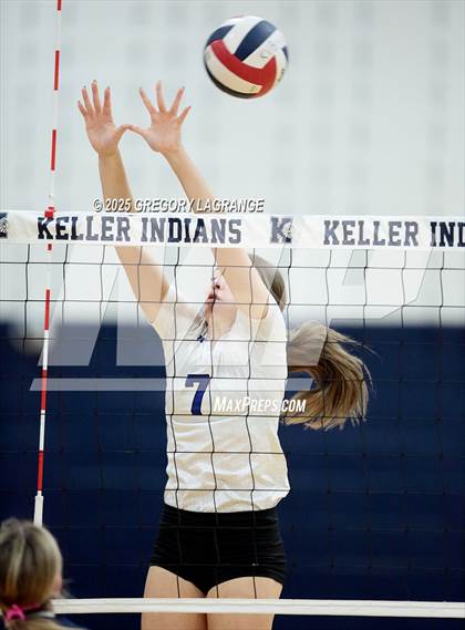 Thumbnail 3 in JV: Byron Nelson vs Keller photogallery.