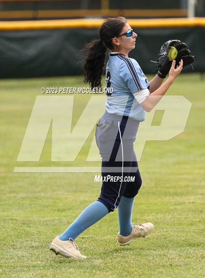 Thumbnail 1 in East Bridgewater vs Newburyport (MIAA Division 3 Round of 32) photogallery.