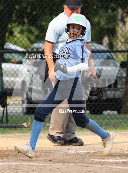 Thumbnail 3 in East Bridgewater vs Newburyport (MIAA Division 3 Round of 32) photogallery.
