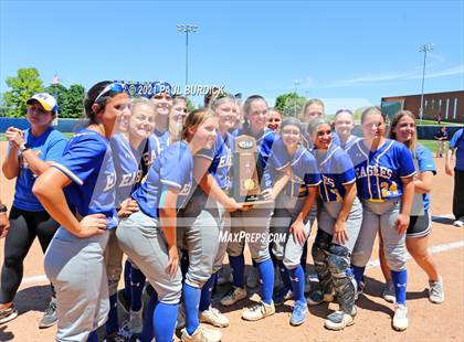 Thumbnail 2 in Line Mountain vs. Ligonier Valley (PIAA 2A Championship) photogallery.