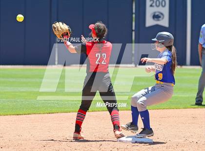 Thumbnail 1 in Line Mountain vs. Ligonier Valley (PIAA 2A Championship) photogallery.
