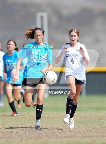 Thumbnail 3 in FR: Trabuco Hills vs. Aliso Niguel (Summer League) photogallery.