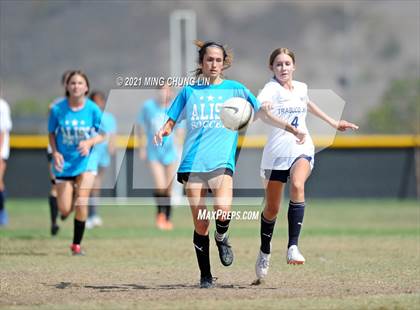 Thumbnail 2 in FR: Trabuco Hills vs. Aliso Niguel (Summer League) photogallery.
