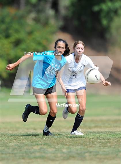Thumbnail 1 in FR: Trabuco Hills vs. Aliso Niguel (Summer League) photogallery.