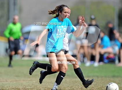 Thumbnail 1 in FR: Trabuco Hills vs. Aliso Niguel (Summer League) photogallery.